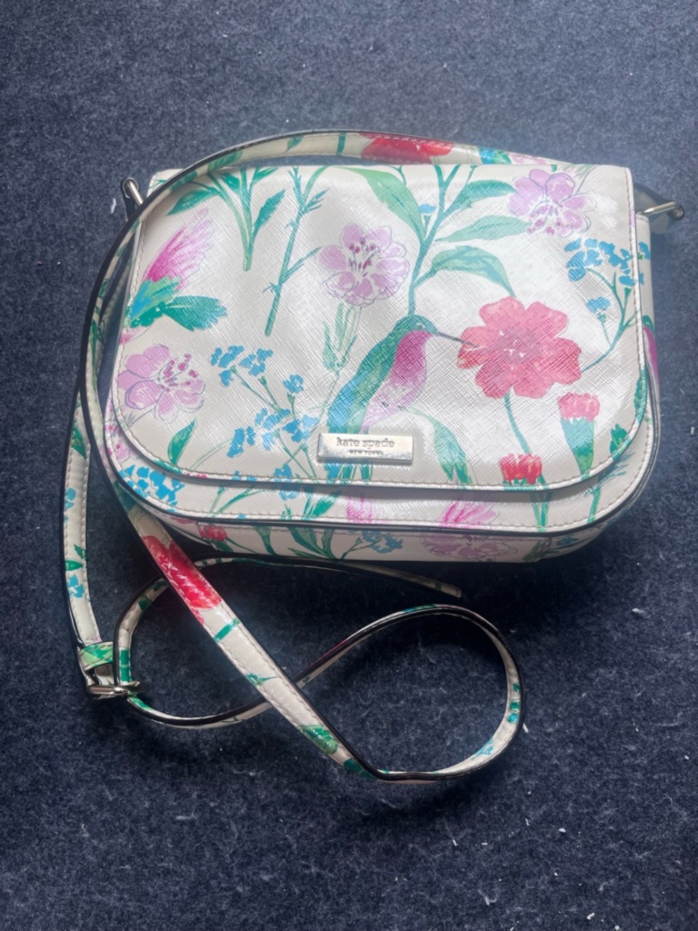 Kate Spade New York Laurel Way Hummingbird Floral Carsen Crossbody Bag